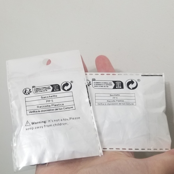 2 pairs of earrings with cowboy hats - Picture 2 of 2